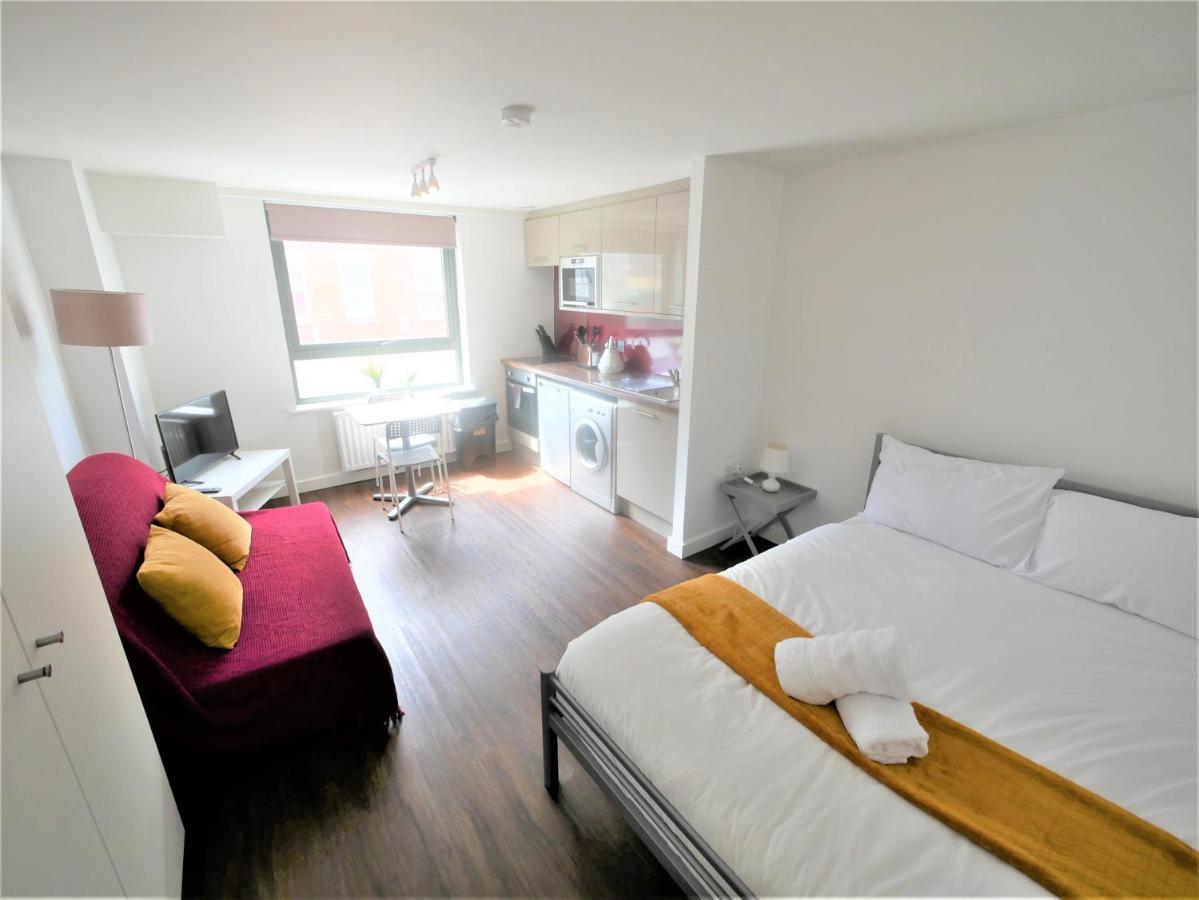 Hill House Holiday Apartments 본머스 외부 사진
