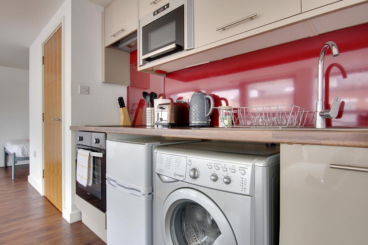 Hill House Holiday Apartments 본머스 외부 사진