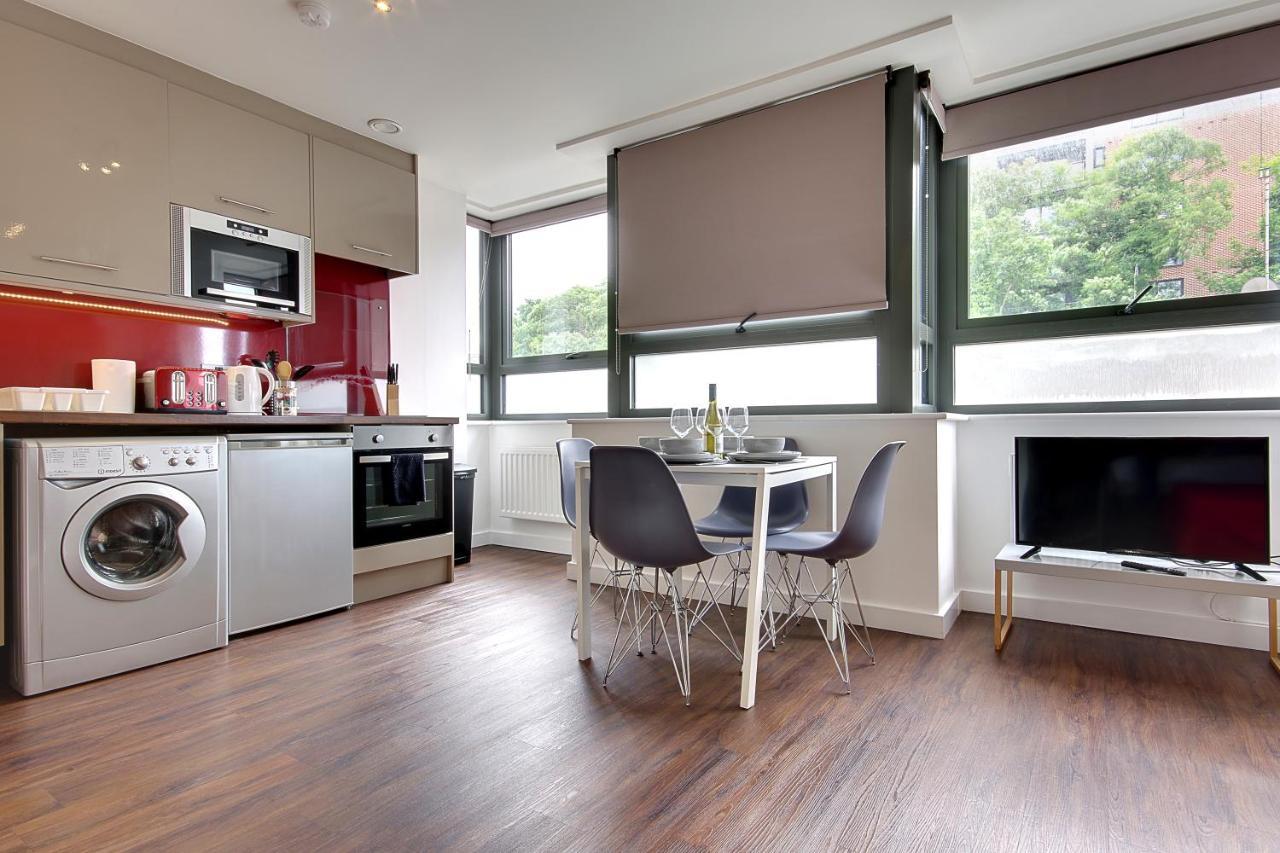 Hill House Holiday Apartments 본머스 외부 사진