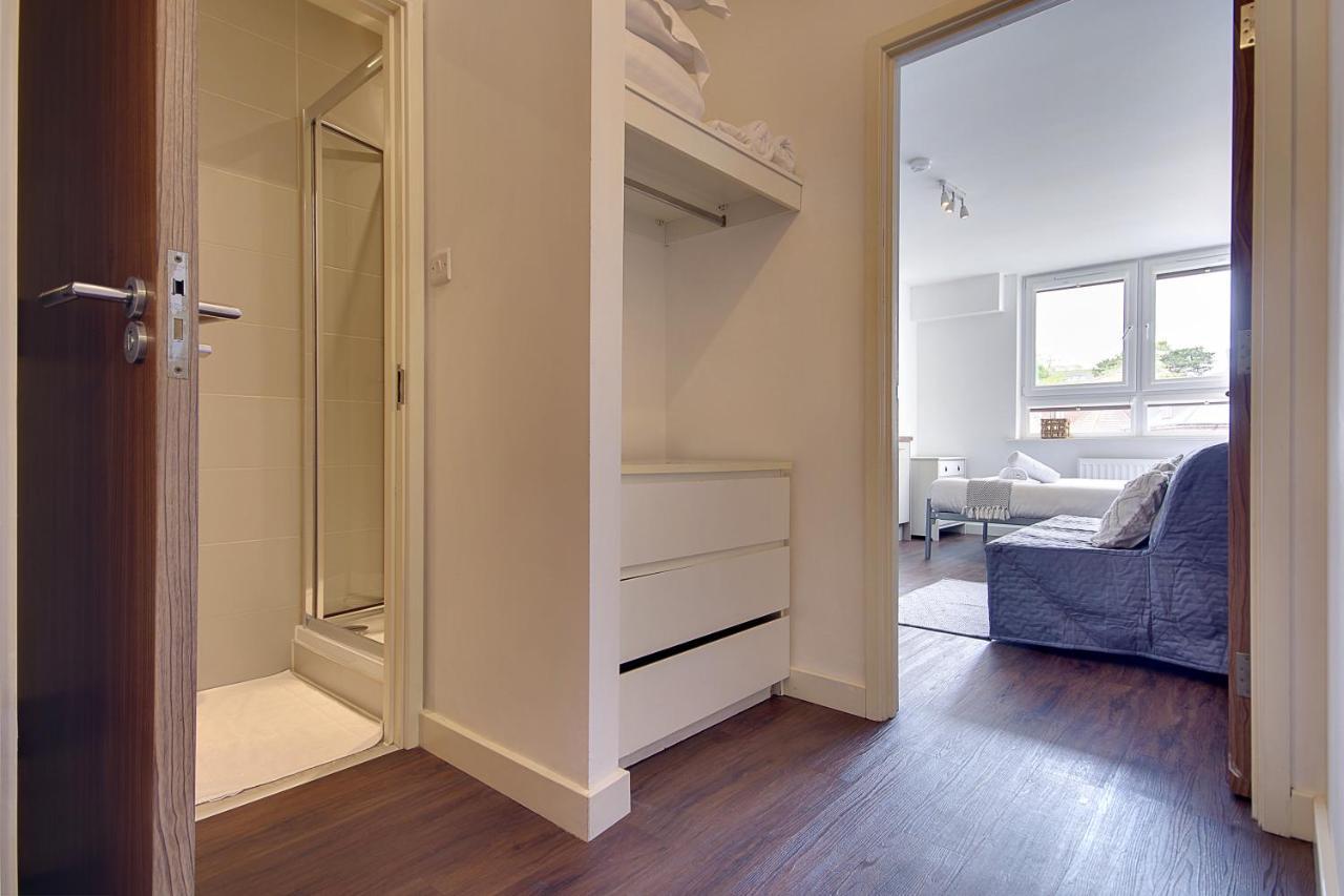 Hill House Holiday Apartments 본머스 외부 사진