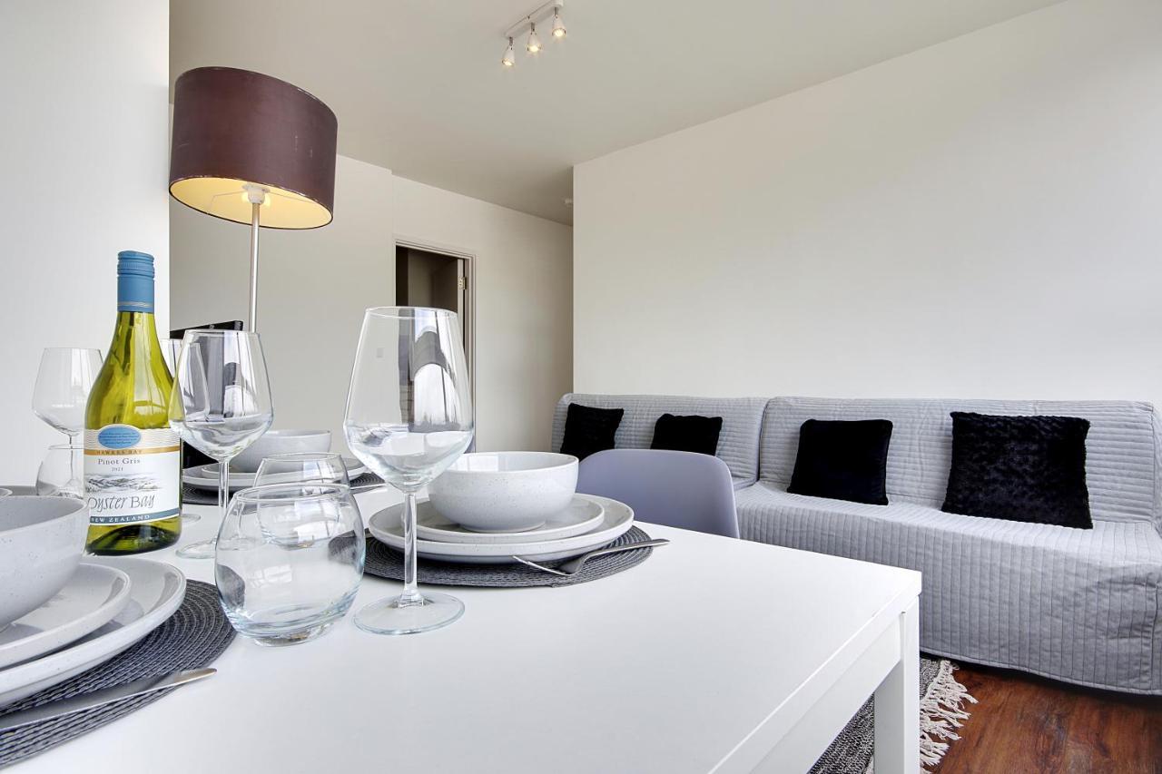 Hill House Holiday Apartments 본머스 외부 사진