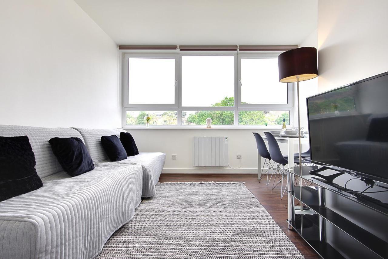 Hill House Holiday Apartments 본머스 외부 사진
