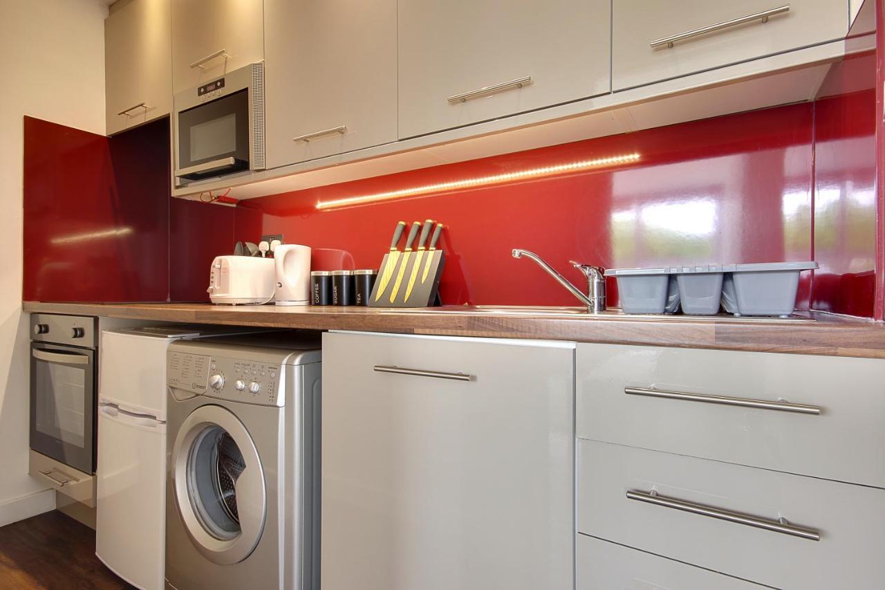 Hill House Holiday Apartments 본머스 외부 사진