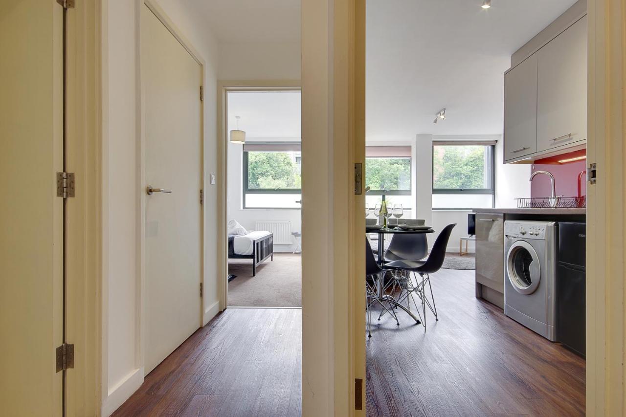Hill House Holiday Apartments 본머스 외부 사진